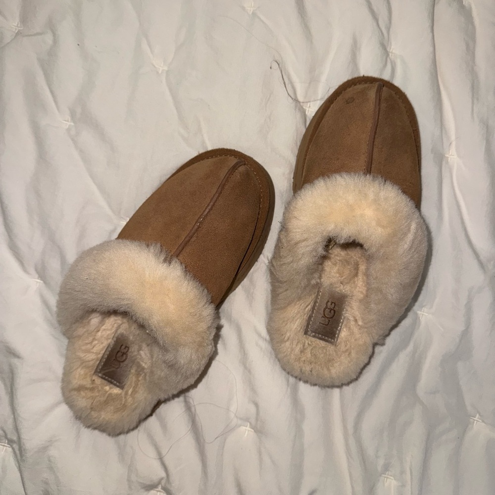 UGG Chestnut Shearling Lined Slipper Mule